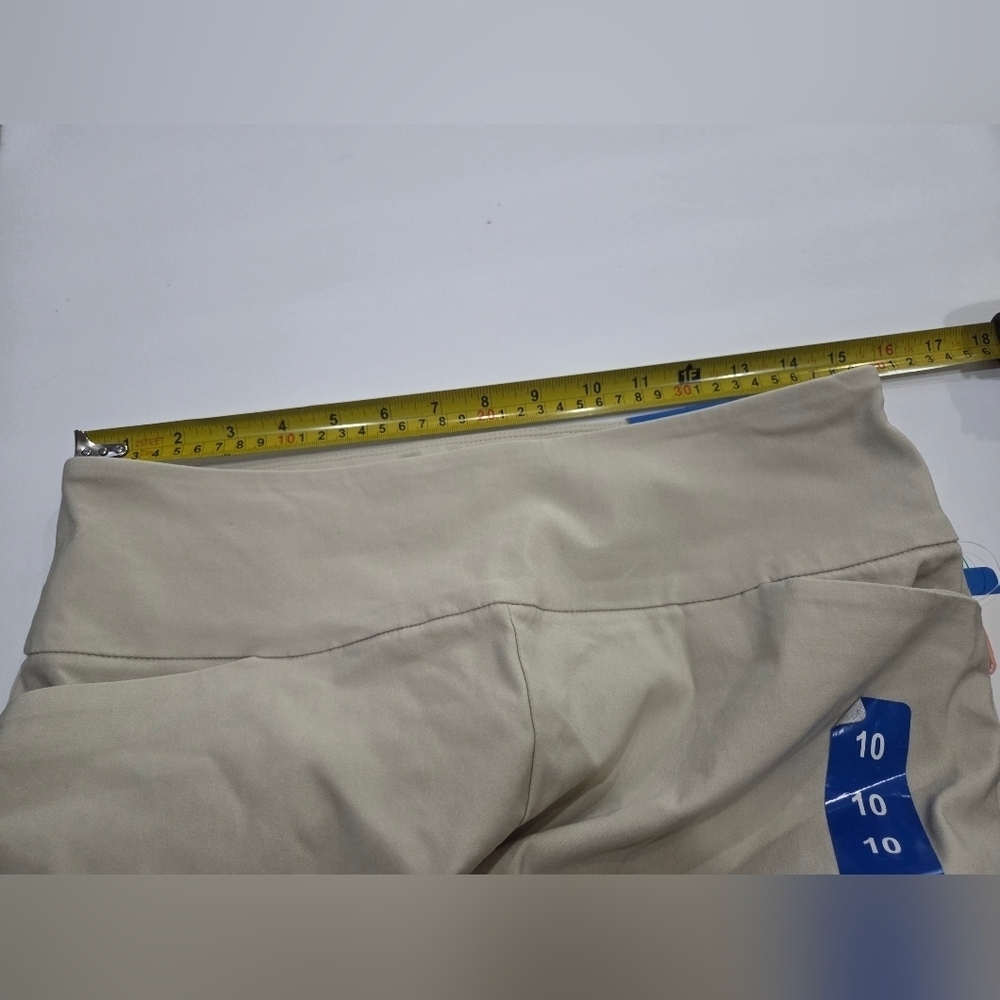 NWT S.C.& Co.Cream High-Waisted Capri Pants Sz.10 - Picture 6 of 8